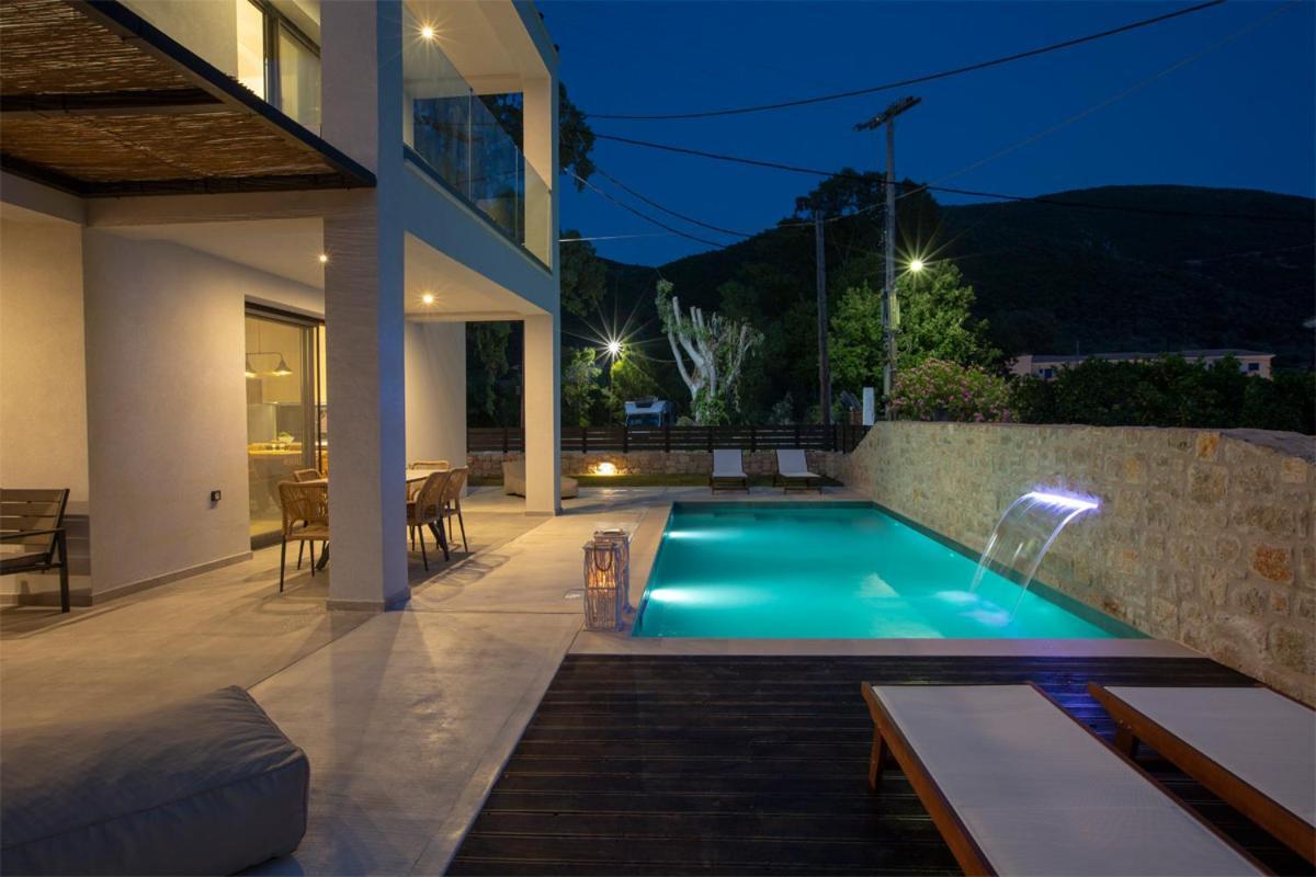 Seascape Villas Vassiliki - Beachfront Villas Dış mekan fotoğraf